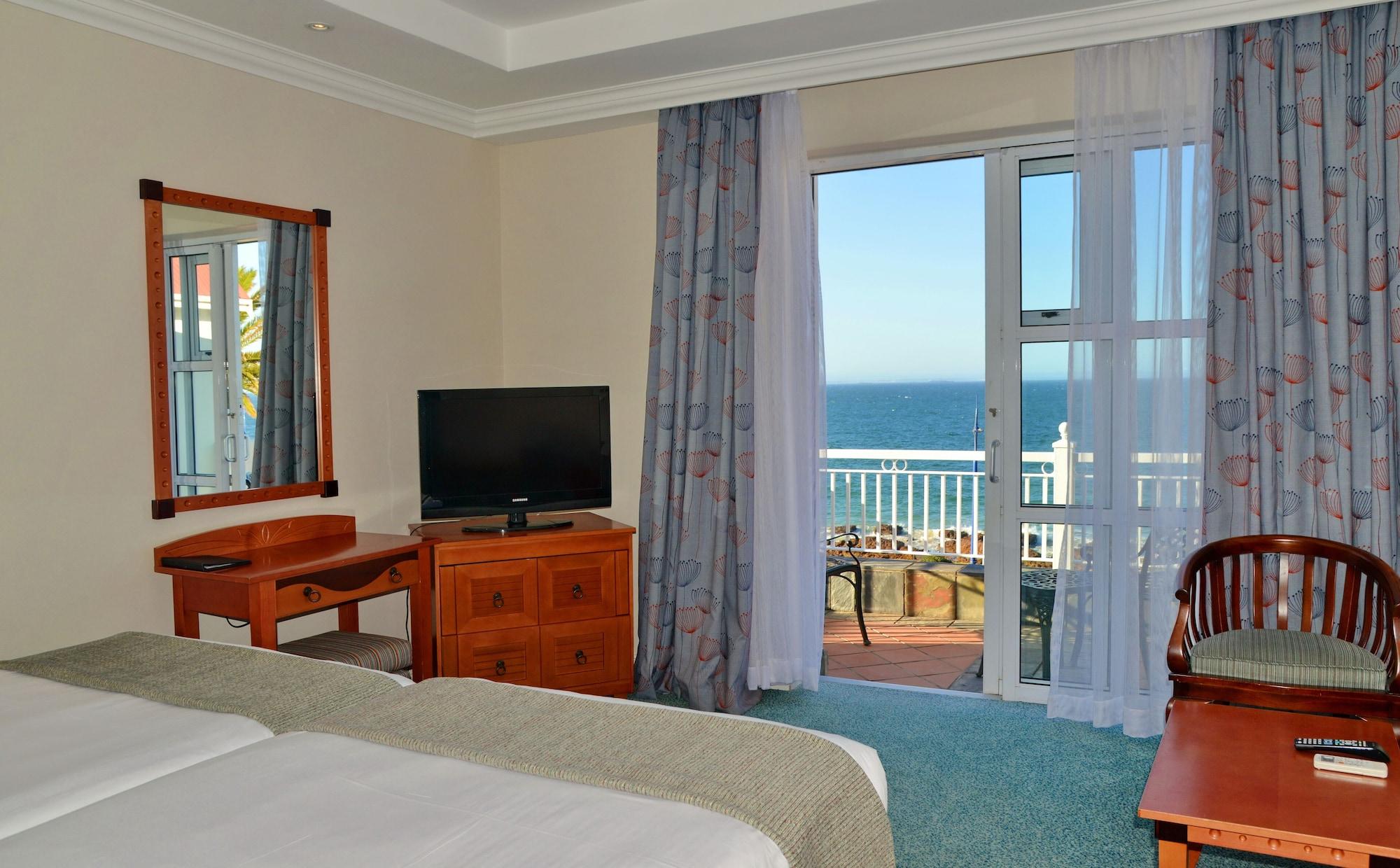 Courtyard Hotel Gqeberha Port Elizabeth Exterior photo